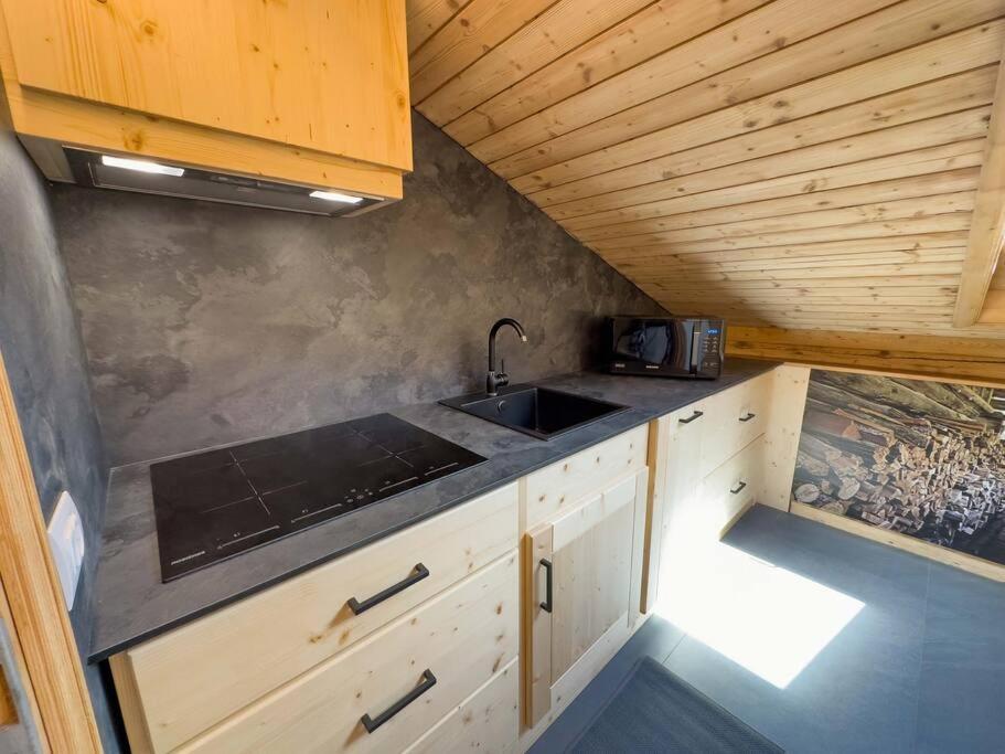 Bormio House 1 Via Funivie, Pista Stelvio, Posto Autoアパートメント エクステリア 写真